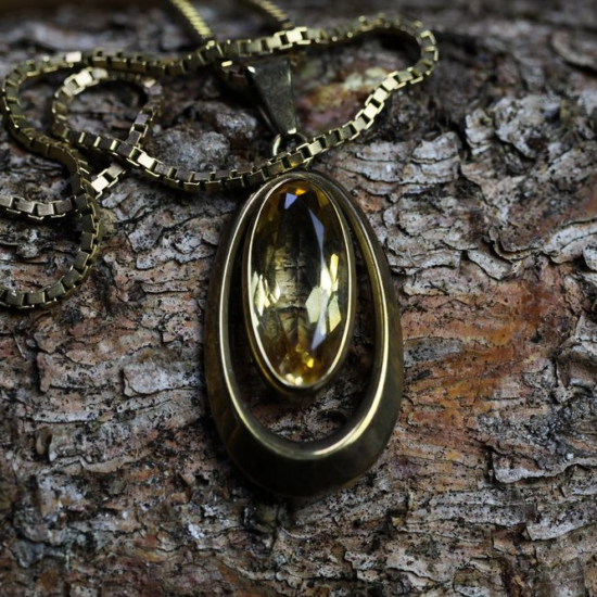 Tendencias-en-joyeria-sostenible-2025